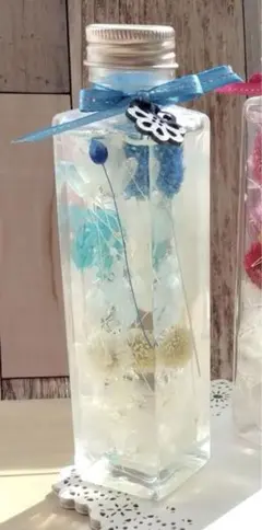 ラスト1点　お値下げです！ハーバリウム　プレゼント　ブルー