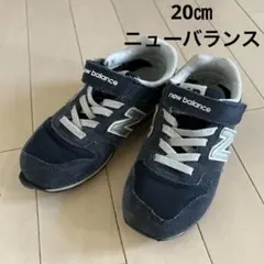 Item thumbnail for item f82378ff-8c97-4a99-95db-b8101be7f603