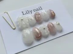 【現品】ニュアンスネイルチップ　成人式　卒業式　結婚式　ピンク　フラワー