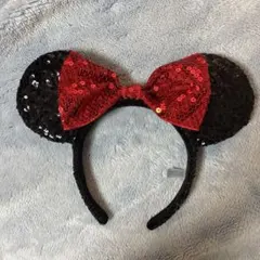 ミニーちゃん　カチューシャ　黒赤スパンコール
