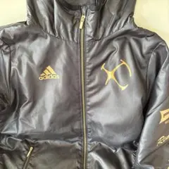 冬セール　美品adidas ピステ・ウィンドブレーカー 黒