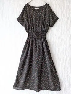 ​イーハイフンワールドギャラリーピース ロングワンピース 花柄 レースアップ F