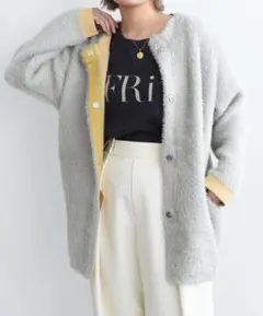 美品！　Eimee Law　Wフェイスミドル丈シャギーニットコート　グレーのサムネイル