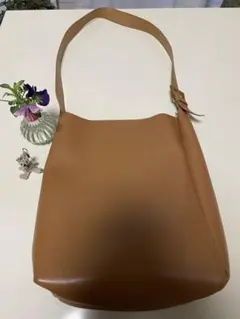 ブラウン ショルダーバッグ 合成皮革