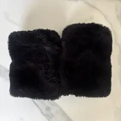 ブラックファーアームカバー