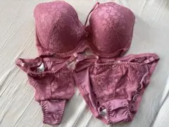 Item thumbnail for item c4b1eddb-3ff5-43ed-acc6-2ce350d4703f