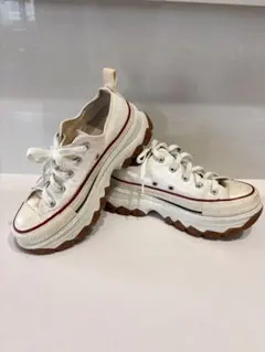 コンバースレディース厚底ホワイト スニーカー