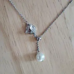 4/25まで出品☆メタルフェイクパールスライドネックレス