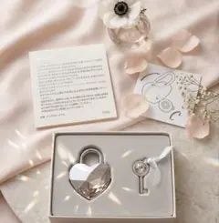 スワロフスキーSwarovskiハート型パドロック南京錠＆鍵セット