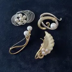 パールと金属のブローチ4点セット