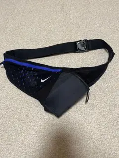 Nike ランニング用　メッシュウエストバッグ