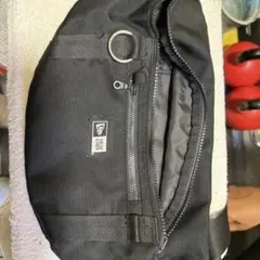 NEW ERA ボディバッグ ウエストポーチ ブラック 美品