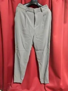 UNIQLO ドレープジョガーパンツ