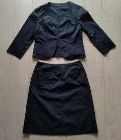 ネイビー　スーツセットアップ