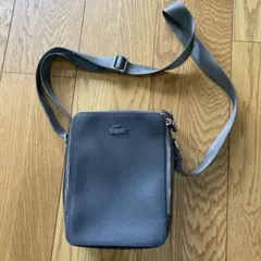 LACOSTE ショルダーバッグ
