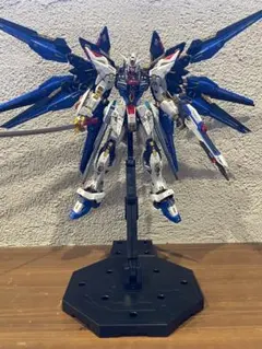 mcshowディスティニーガンダム合金完成品 1/72 と光の翼 セット - メルカリ