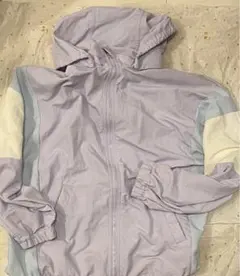 150サイズ✨GU✨薄紫色 フード付きジャケット　UVジャケットフード付き