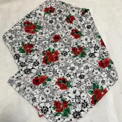 絹100% シルク　スカーフ　ストール　ショール　花柄
