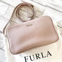 美品✨FURLA フルラ レザー ショルダーバッグ カメラバッグ リリー ピンク