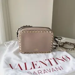 VALENTINO GARAVANI ロックスタッズ ショルダーバッグのサムネイル