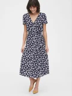 GAP 花柄ラップワンピースのサムネイル