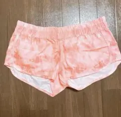 Hurley タイダイ柄 ショートパンツ　Sサイズのサムネイル