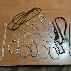 ネックレス　ブレスレット　アクセサリー　セット