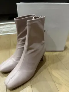 Item thumbnail for item 30879a36-b9ef-4db6-91f0-54f208c78f18