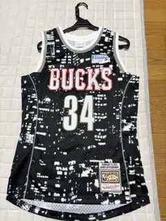 Mitchell & Ness Giannis Antetokounmpoのサムネイル