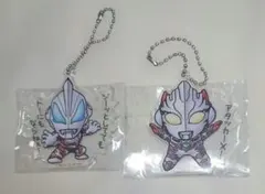 未開封新品　ウルトラマン倶楽部 アクリルキーホルダー3　2種セットのサムネイル