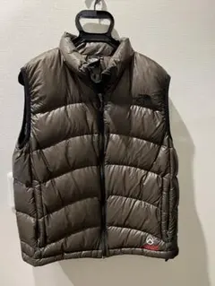 THE NORTH FACE アコンカグアダウンベストM ブラウン