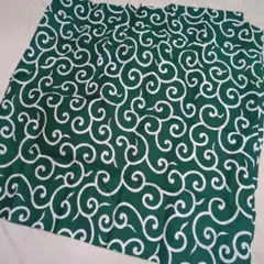 緑色 渦巻き模様 風呂敷