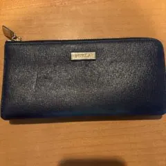 FURLA ネイビー 長財布