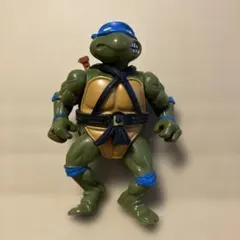 ミュータント　ニンジャ　タートルズ　　　　アクションフィギュア　レオナルド当時物