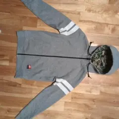 Nike グレー 迷彩フード パーカー