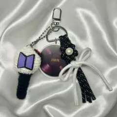 ✤新品✤ ジミン JIMIN アクリルフォトキーリング レザー&☾チャーム【C】 ✤新品✤ ジミン JIMIN アクリルフォトキーリング レザー&☾チャーム