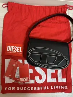 DIESEL ブラック ショルダーバッグ
