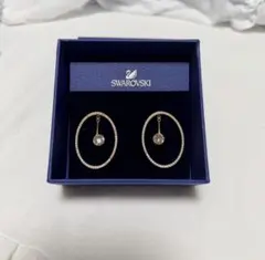 SWAROVSKI フープ ゴールド ピアス