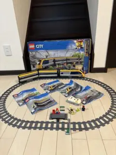 LEGO シティ60229箱破れあり - メルカリ