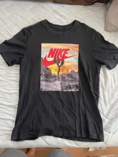 the nike tee