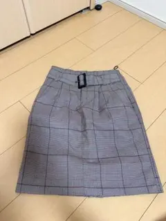 チェック柄タイトスカート ベルト付き