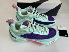 バッシュ スニーカー