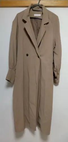 SENSE OF PLACEベージュ トレンチコート、ロングコート