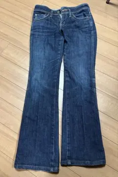 Levi's レディーススタイル　ブーツカットデニム