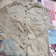 axes femme ベージュ 長袖シャツ