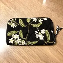 そよそよです。 きまぐれお値下げ‼︎ヴェラブラッドリー新品のお財布 ヴェラブラッドリー 財布 - メルカリ
