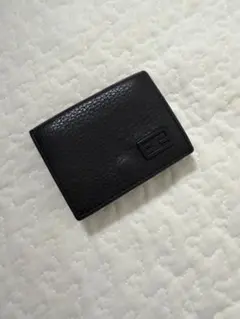 FENDI 二つ折り財布 ブラック レザーのサムネイル