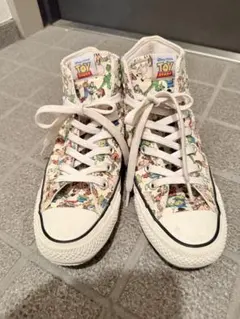 コンバース　スニーカー　トイストーリー