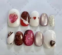 【15】ぷっくりいちごネイル/ショートオーバル