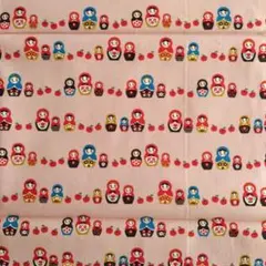 マトリョーシカ柄　オックス生地　ピンク